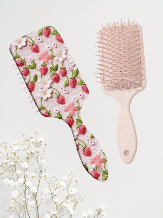 Jardin aux Fraises 🍓 Hairbrush