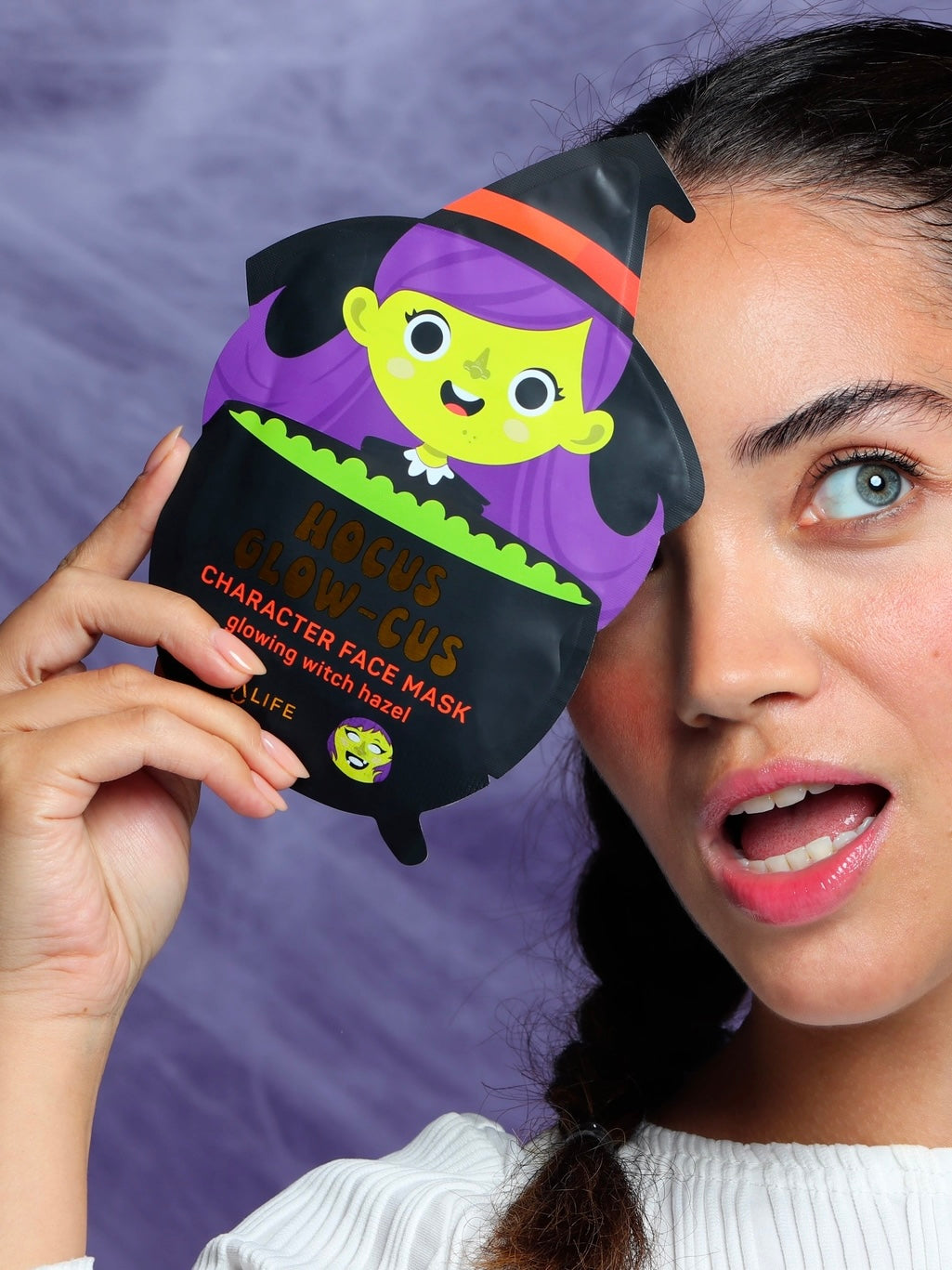 Hocus Glow-Cus Glowing Witch Halloween Face Mask
