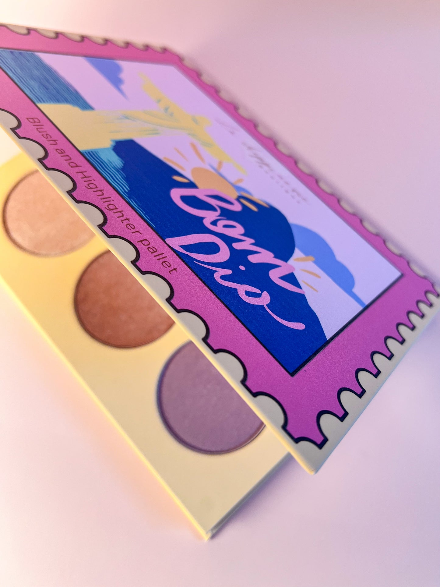 Palette de blush et d'illuminateur Bom Dia