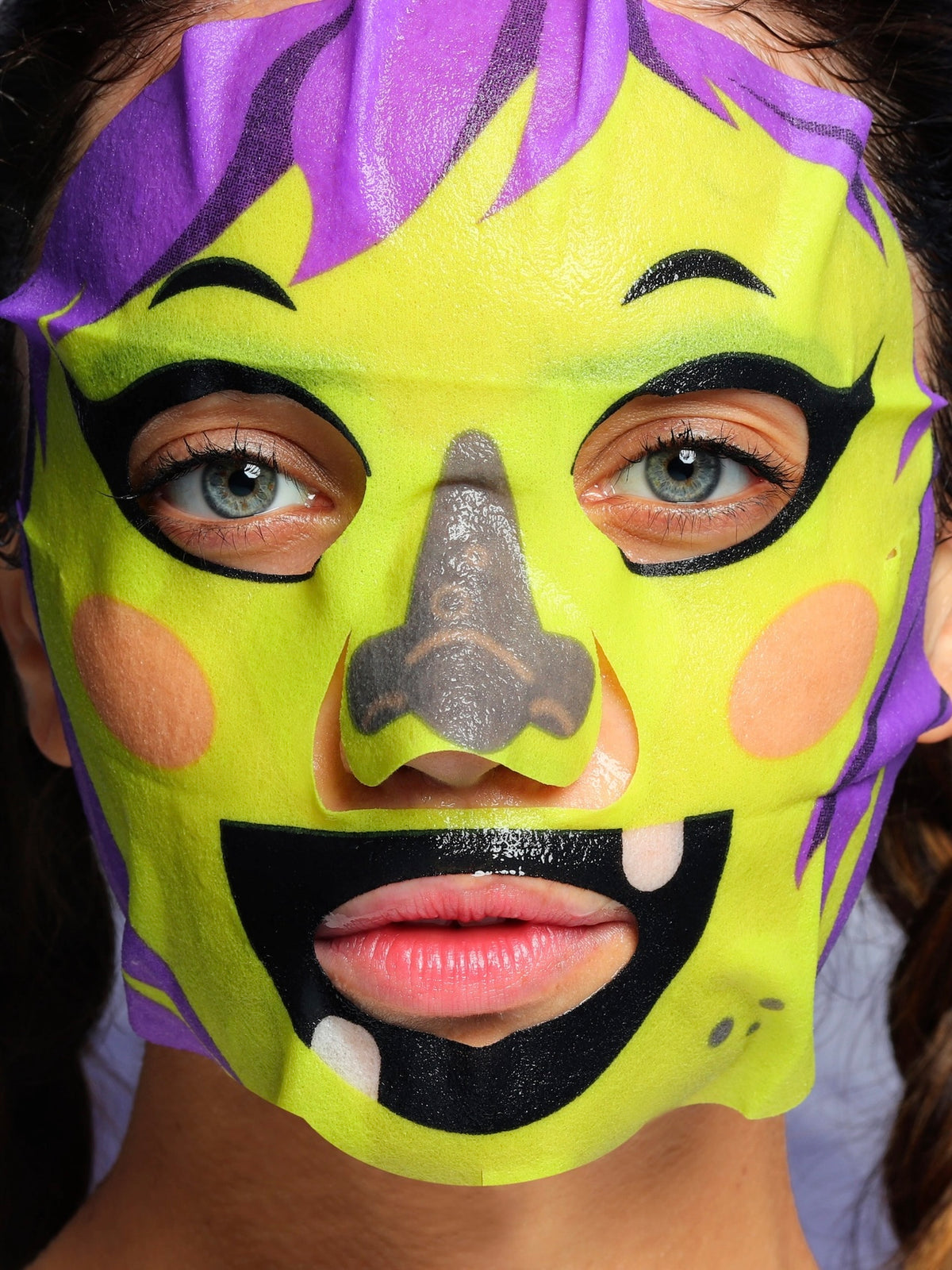 Hocus Glow-Cus Glowing Witch Halloween Face Mask